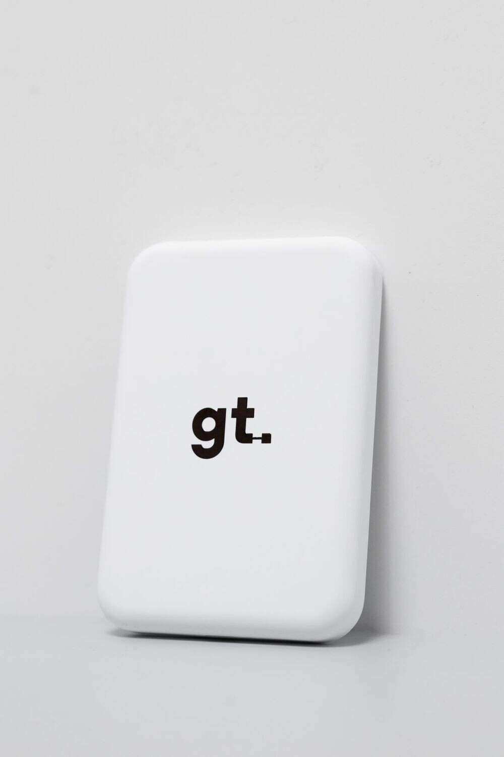 Беспроводная зарядка gt на IPhone