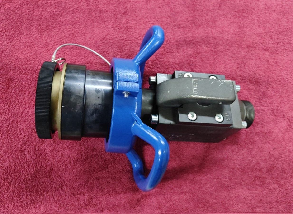 Gebrauchter Unterflügel Oberflügel Adapter Alfons Haar MB3/90/180B Flugzeugbetankung