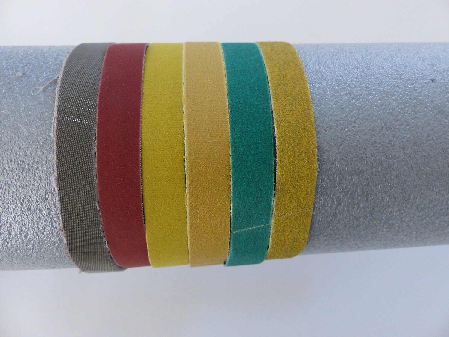 Schleifbandset/ Work Sharp Ken Onion Edition 
Körnung 80, 180, 240,400, 600, 2400
