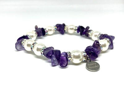 Amethyst Gemstone and Grade A.A. Natural Pearl bracelet. SKU00026 Amethyst Gemstone and Grade A.A. Natural Pearl bracelet. SKU00026