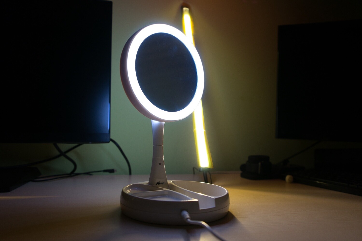 Lampada led Multifunzionale USB
