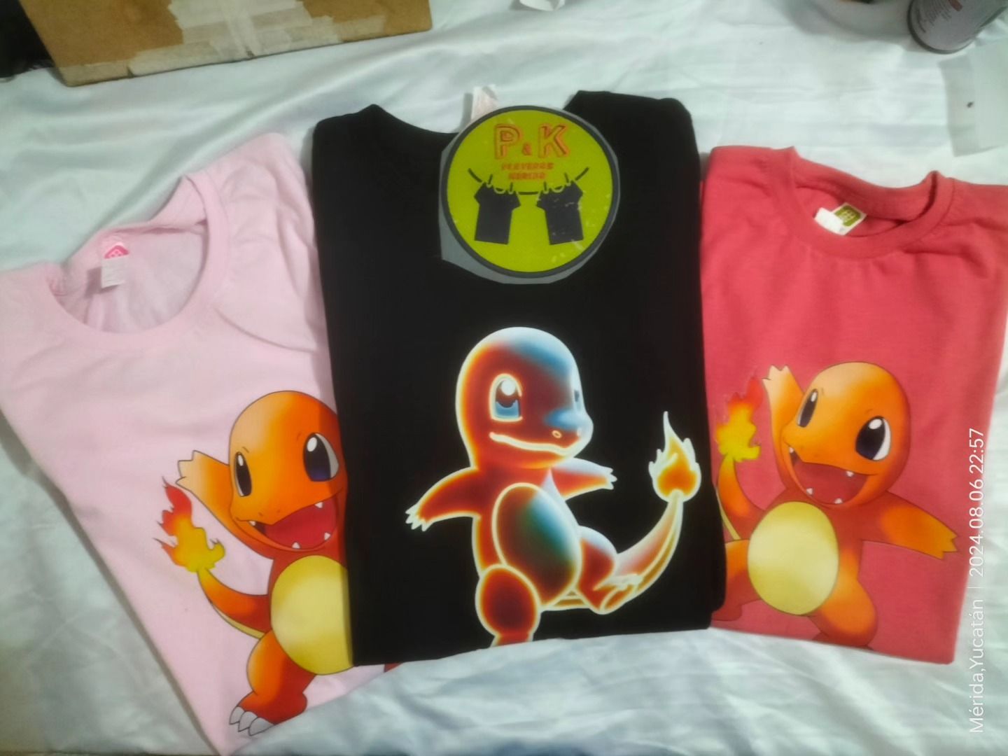 Playera de algodón 100% de color personalizada con  DTF o corte de vinil a un color