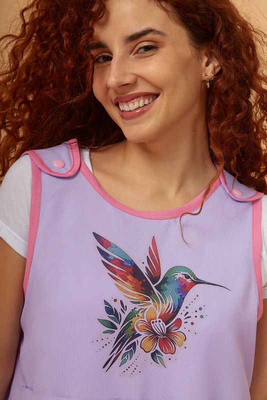 AGUSTINA LILA con colibrí