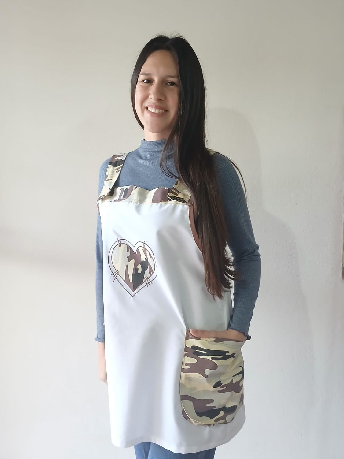 Jumper blanco CAMUFLADO verde con corazon Jumper blanco CAMUFLADO verde con corazon
