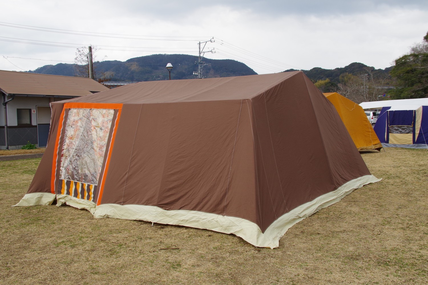80's ビンテージ TRIGANO 大型ロッジテント 7人用 80's ビンテージ TRIGANO 大型ロッジテント 7人用