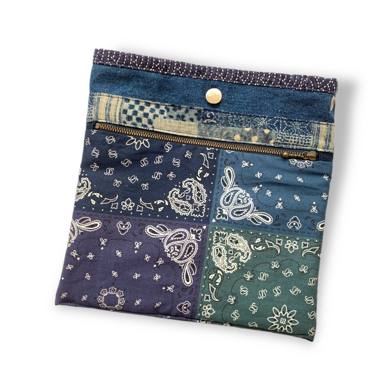 Zipper Pouch With Removable Shoulder Strap
