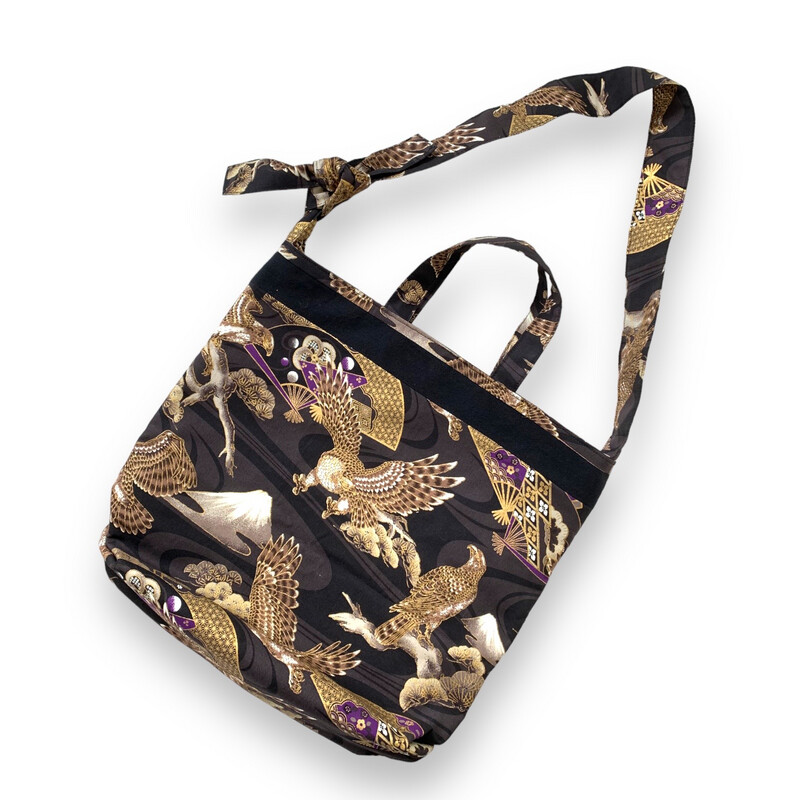 Shoulder Bag With Knot