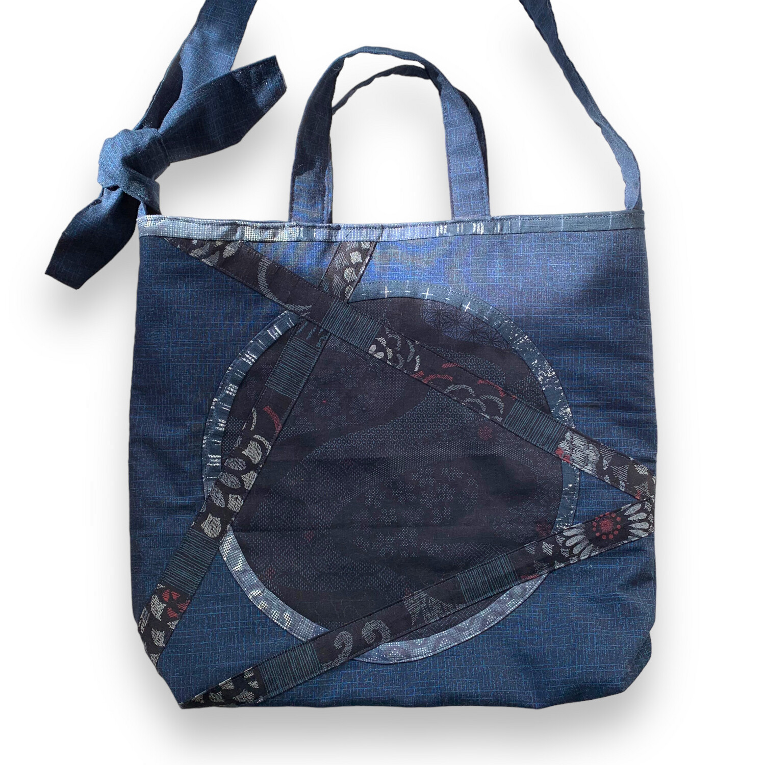 Shoulder Bag With Knot
