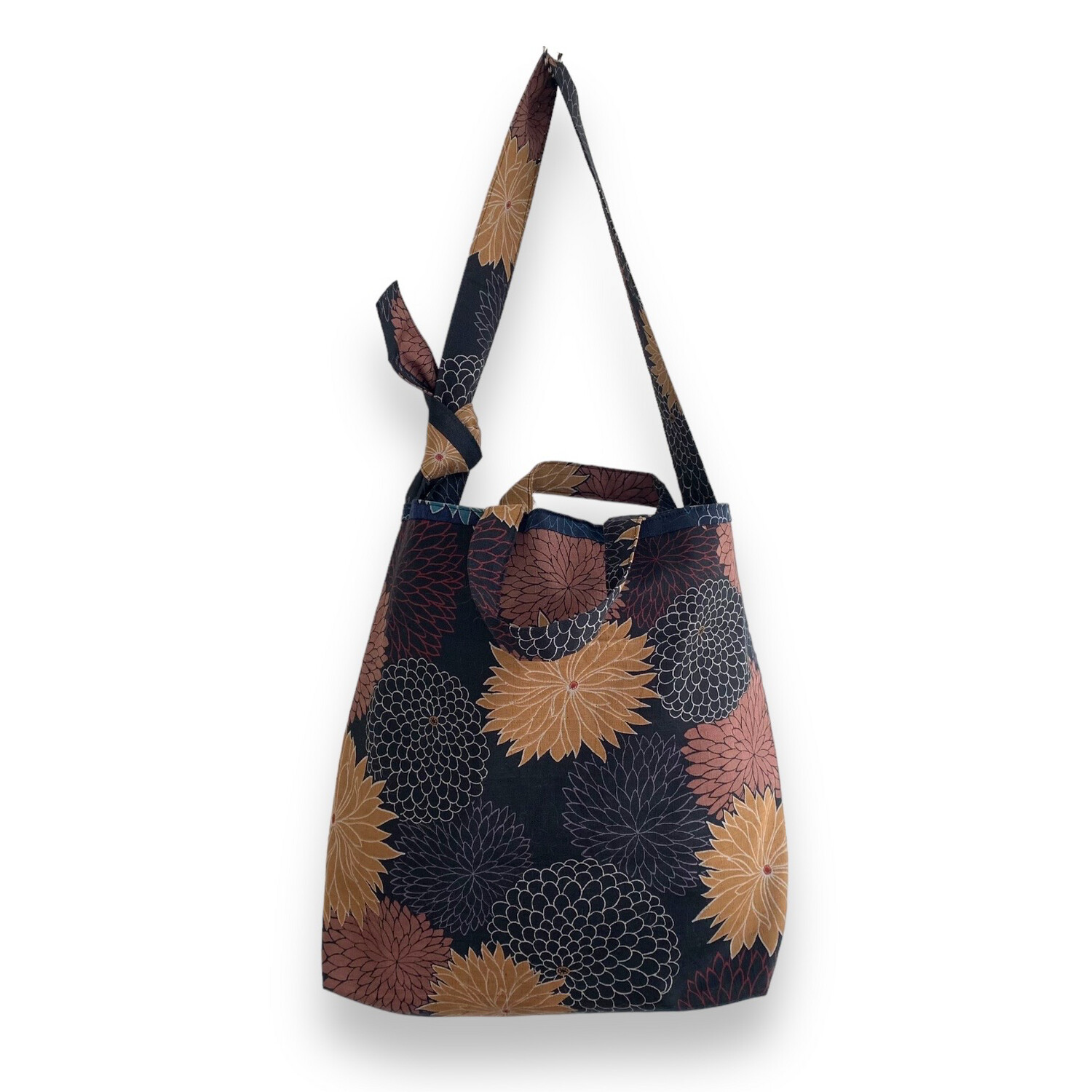 Shoulder Bag With Knot