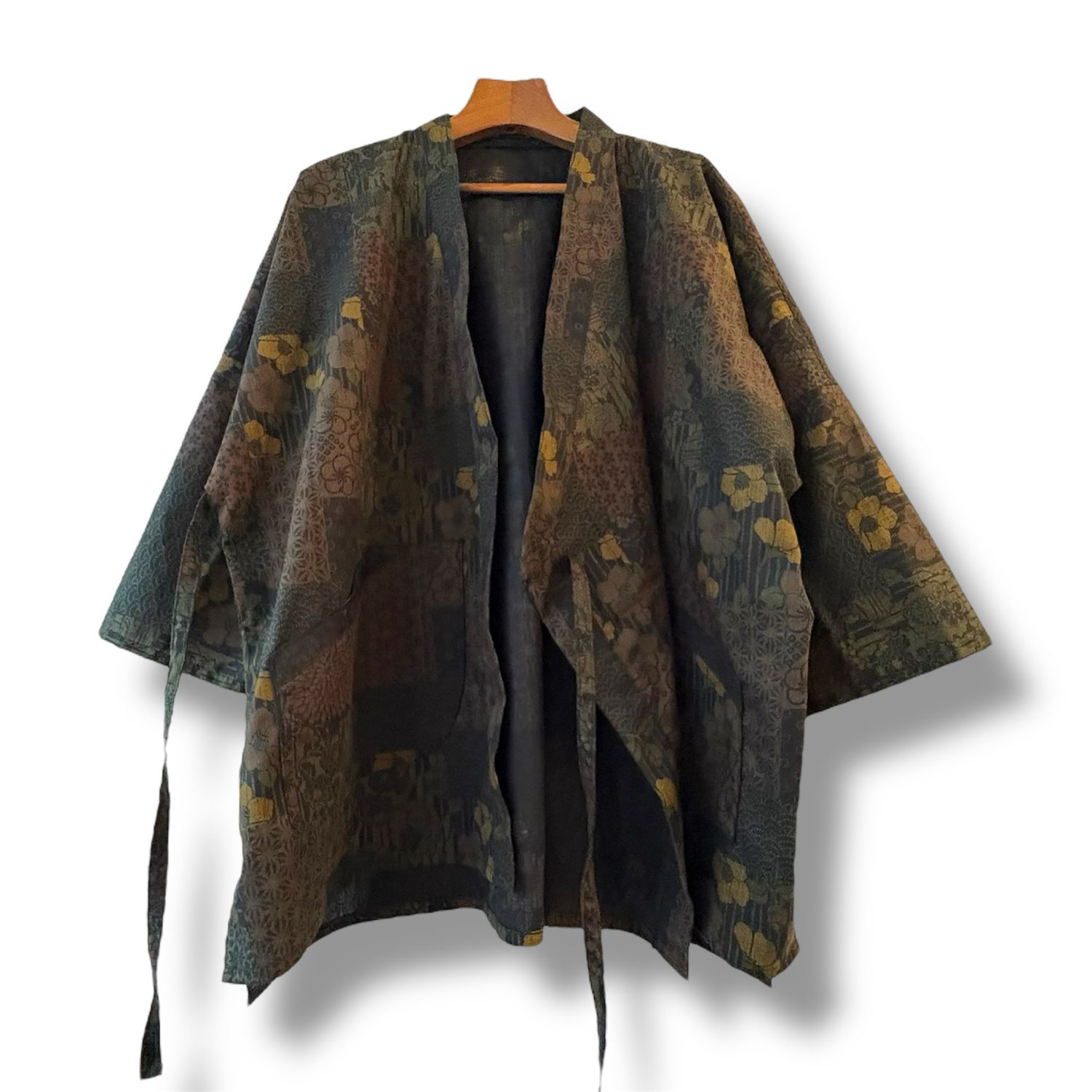 New Kimono Style Outer With Three Quarter Sleeves - Cotton