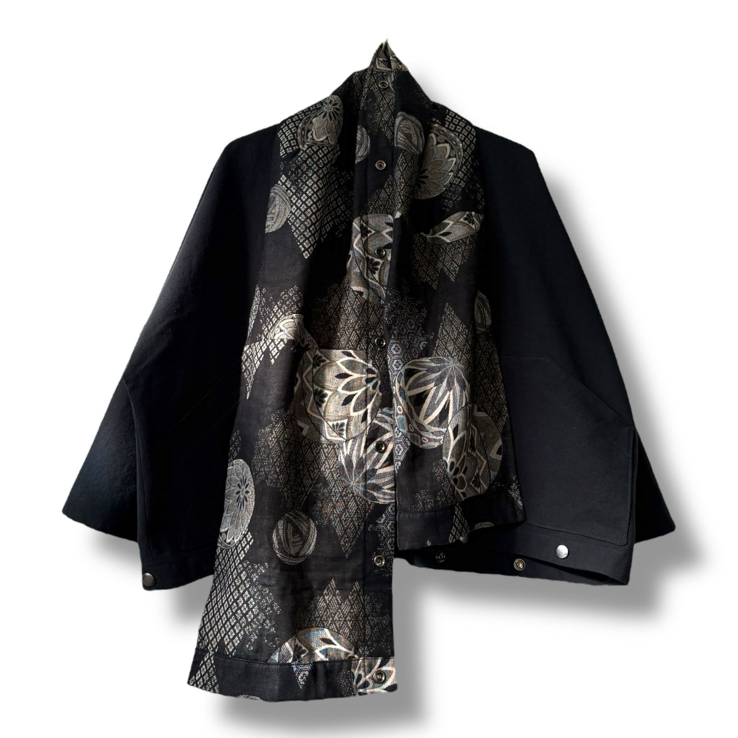Kimono Style Outer With Three Quarter Sleeves - Cotton