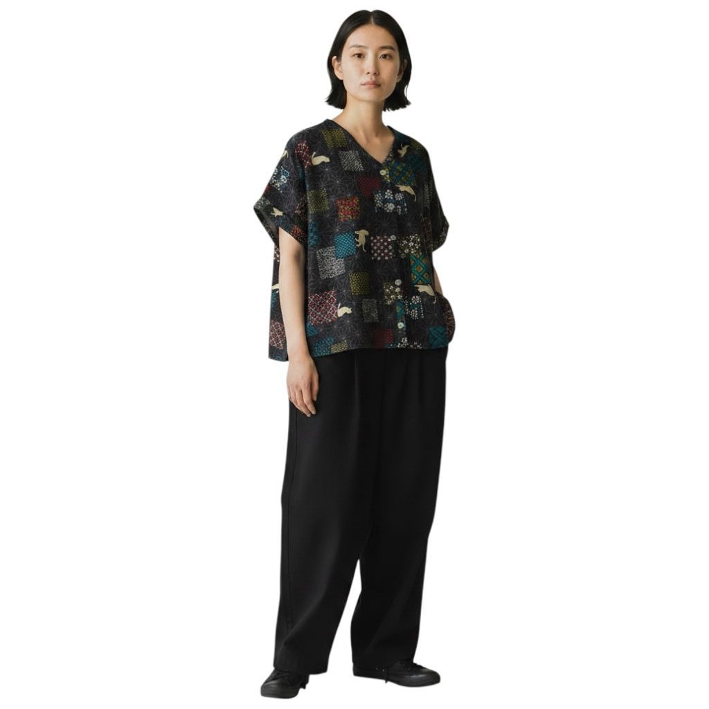 [MYSTERY BOX] V-Neck Button Up Short Sleeves Top