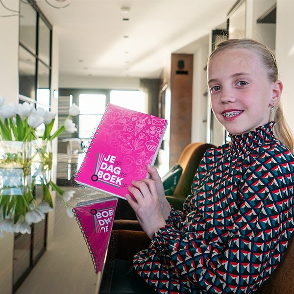 JEgeDAGteBOEKje - Fuchsia