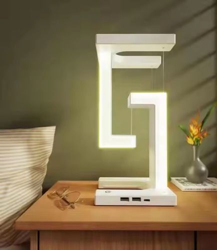 Lampara De Escritorio Levitacion LED Con Carga Inalambrica