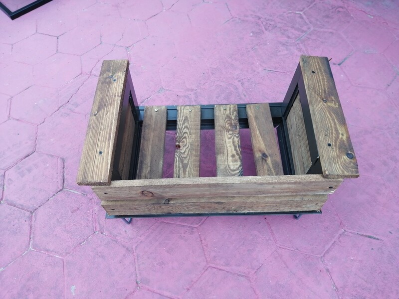 Dog and Cat Bed . Vrydak (Free)