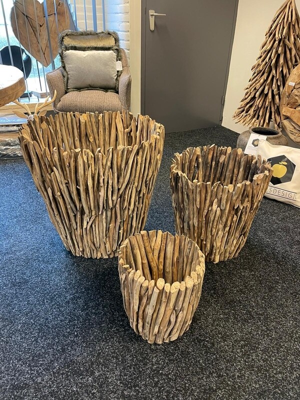Houten plantenbak (teakhout) Houten plantenbak (teakhout)