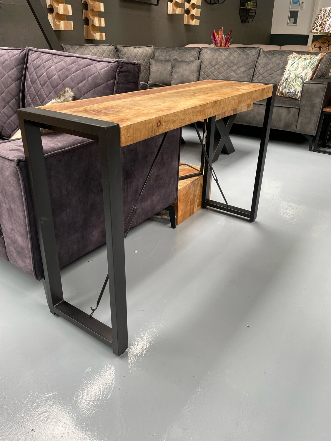 Britt sidetable 120cm