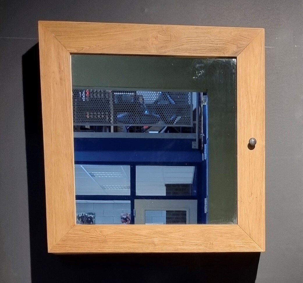 Spiegelkast teakhout 80cm