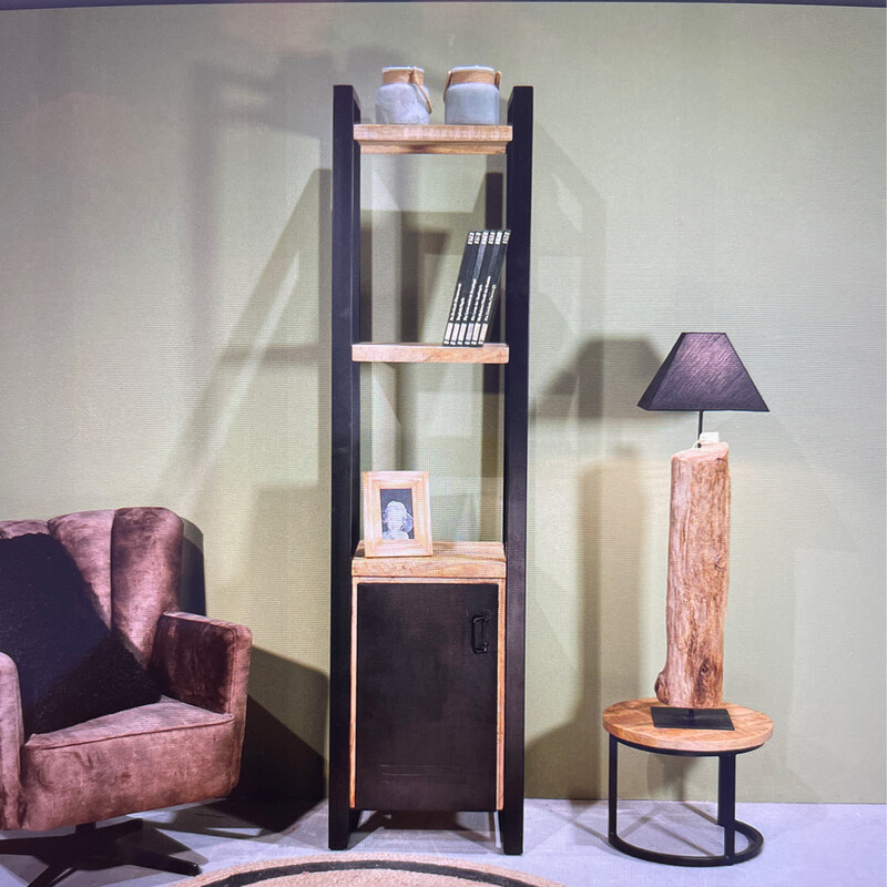 Bas boekenkast (1 deur)