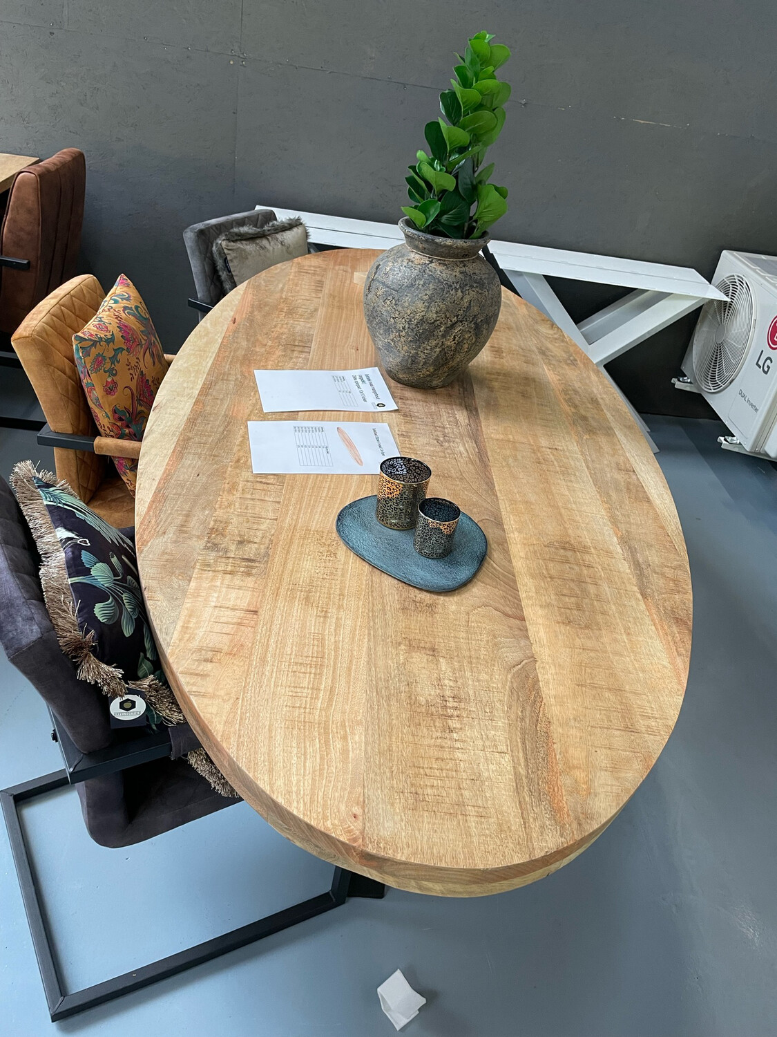 Eettafel Elipse (ovaal) los blad met poot naar keuze