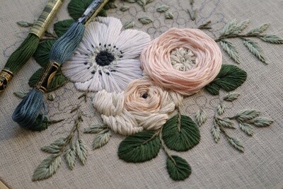 "Anemone and ranunculus bouquet" pdf pattern 20 or 26 cm (8" or 10") + video tutorial