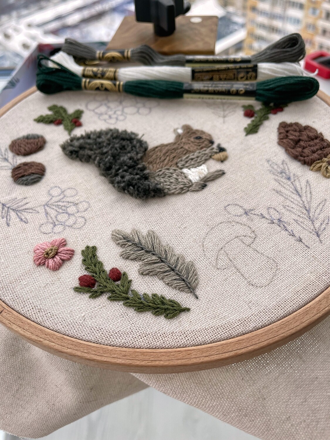 "Squirrel treasure" pdf pattern 20cm (8")19 or 21cm + video tutorial