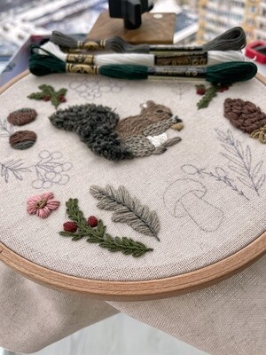 "Squirrel treasure" pdf pattern 20cm (8")19 or 21cm + video tutorial
