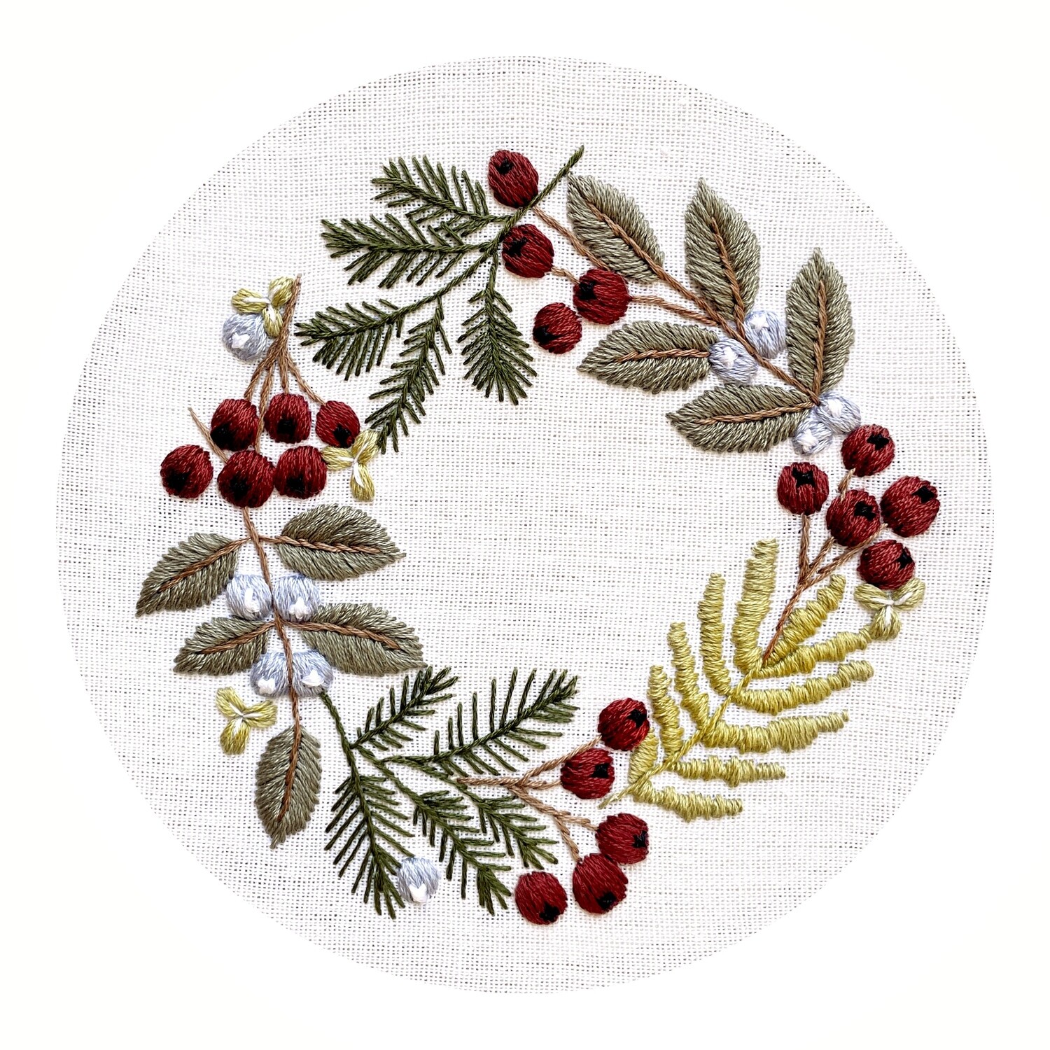 &quot;Rowan and blueberry wreath&quot; Pdf pattern 15cm (6&quot;)