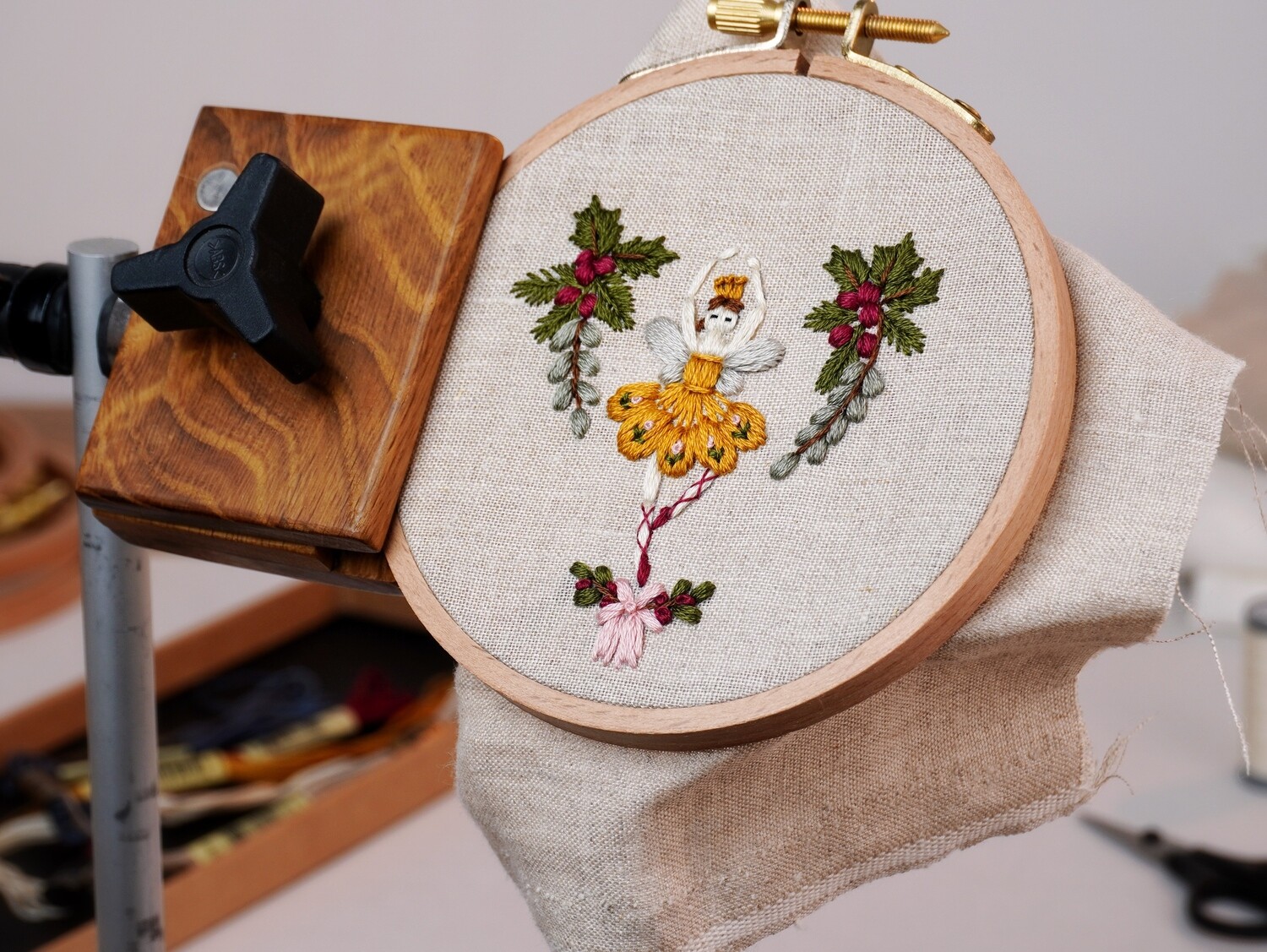 "Nutcracker. Dancer" pdf pattern 10 cm (4") + video tutorial