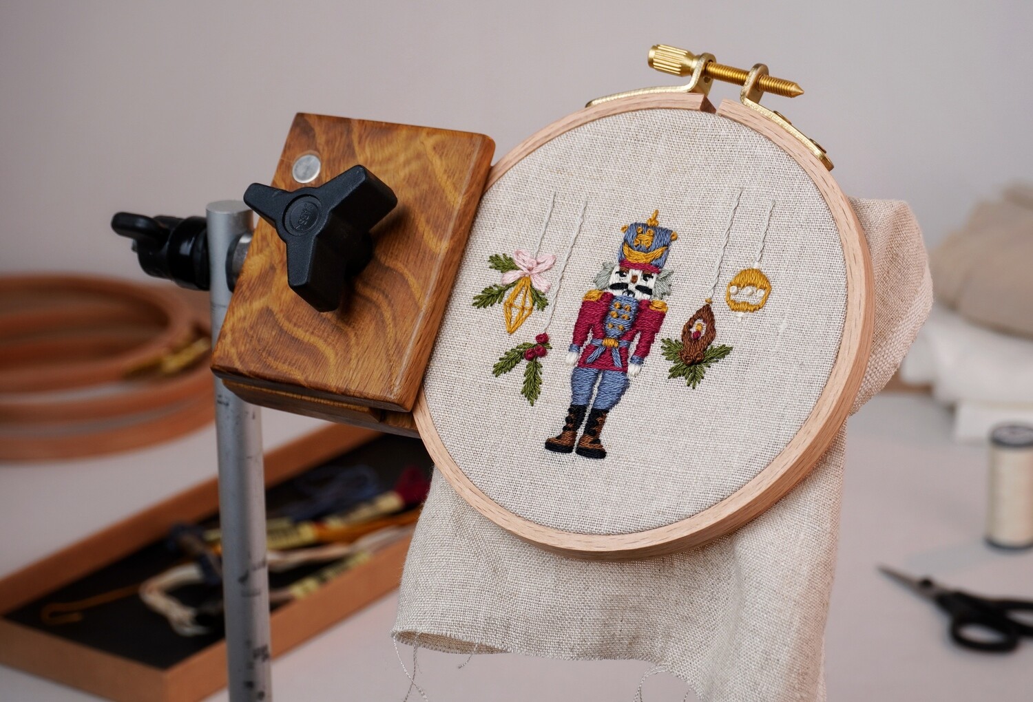 "Nutcracker. Nutcracker" pdf pattern 10 cm (4") + video tutorial