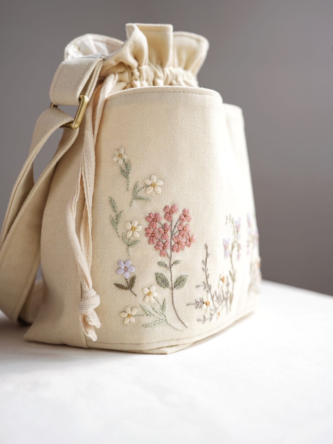 Umi Velvet Bag - hand made, with embroidery - Milk color