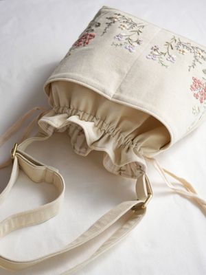 Umi Velvet Bag - hand made, with embroidery - Milk color