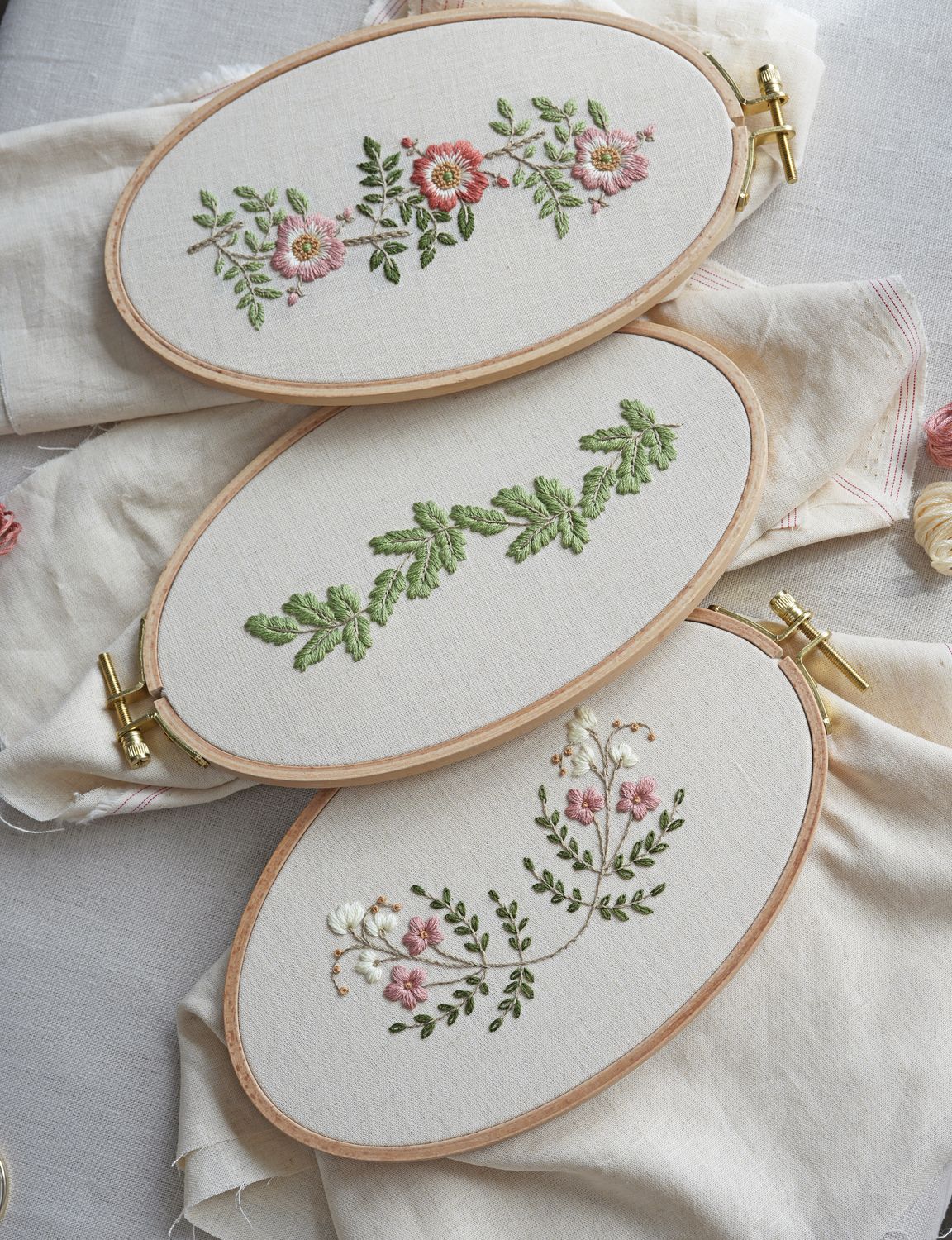 Collection of embroidery ornaments &quot;In the shadow of the rosehip&quot; + video