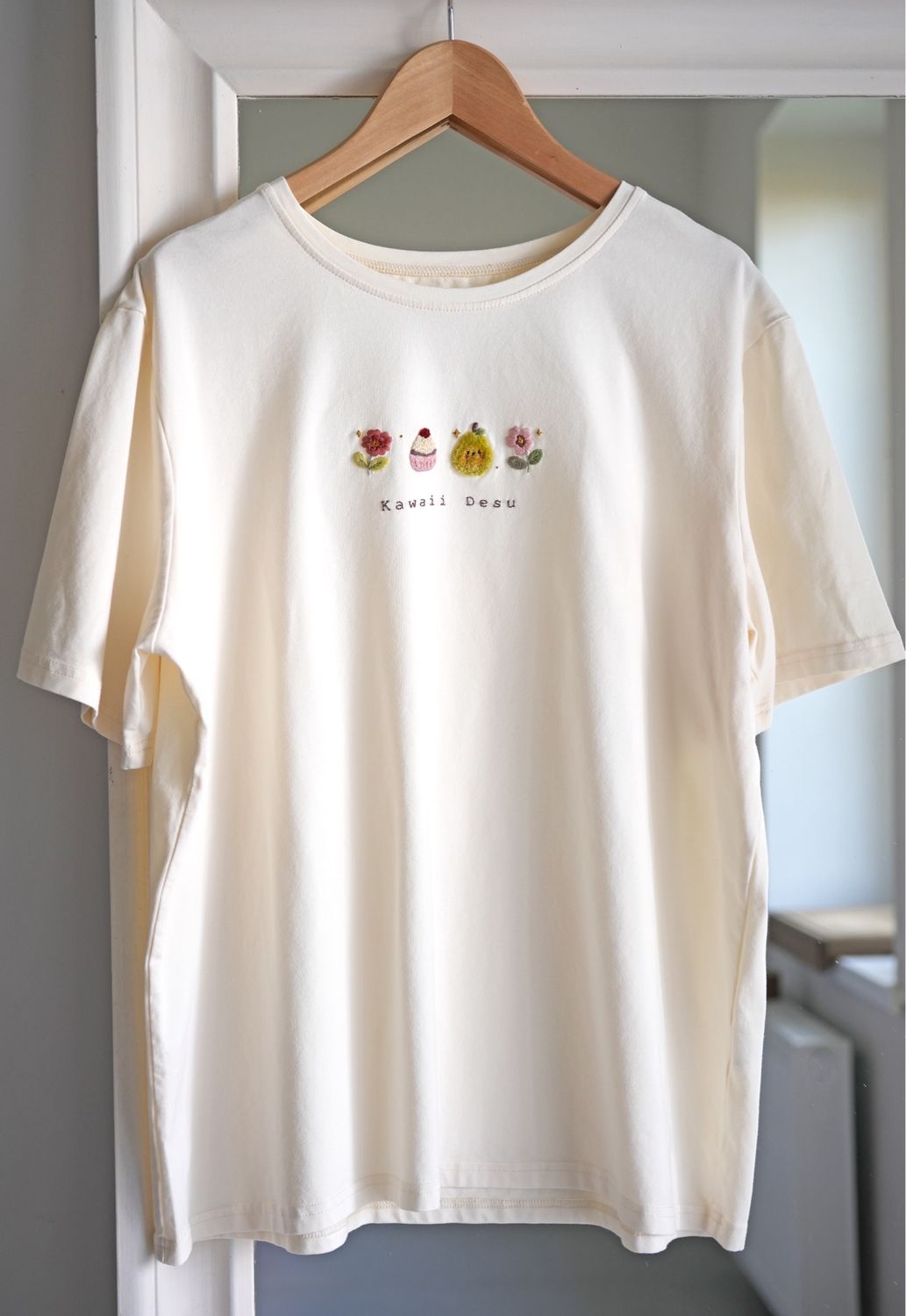 Hand Embroidered T-Shirt “kawaii pear and her friends” Color Cream
