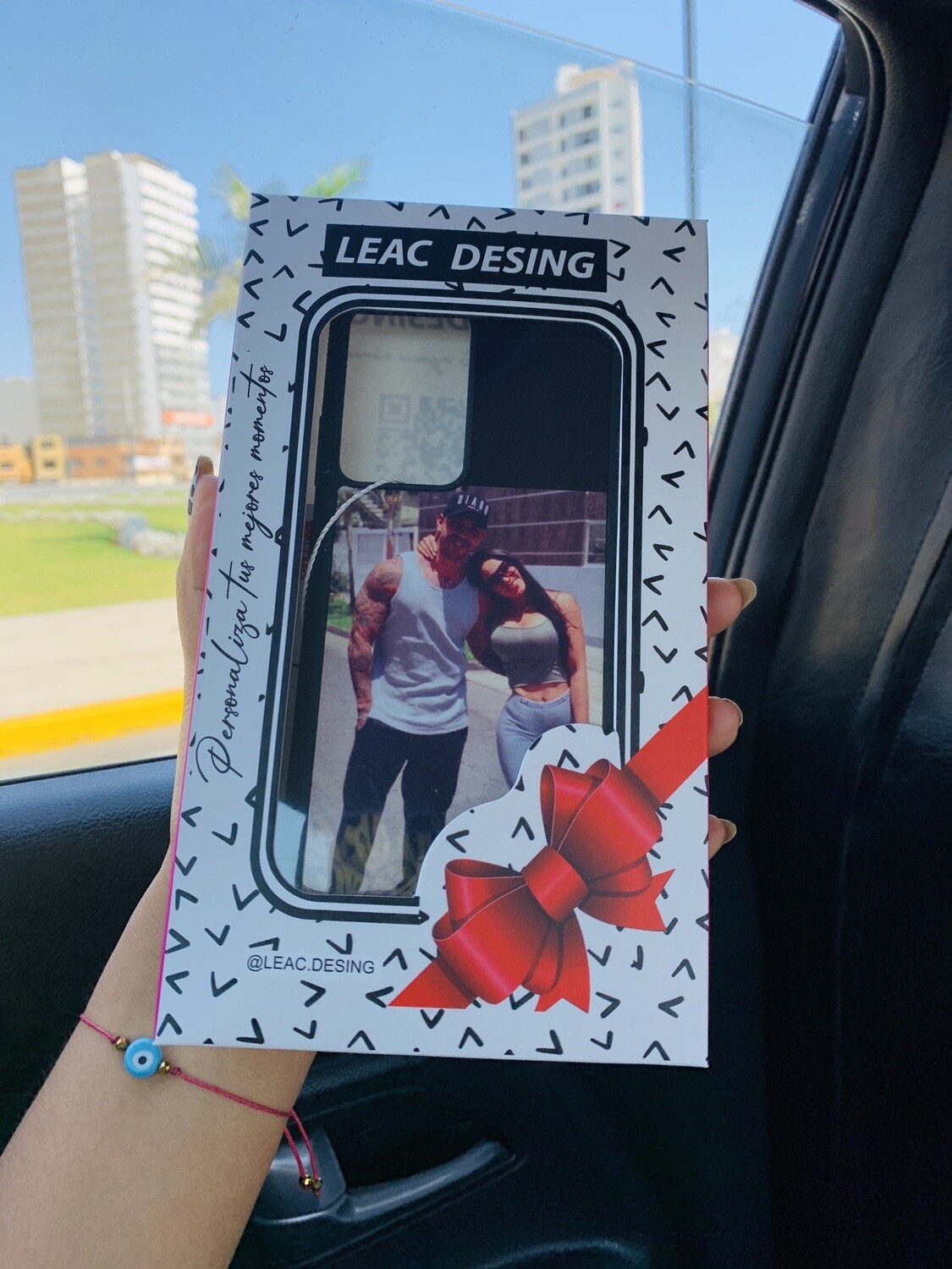 Case personalizado - Bordes negro
