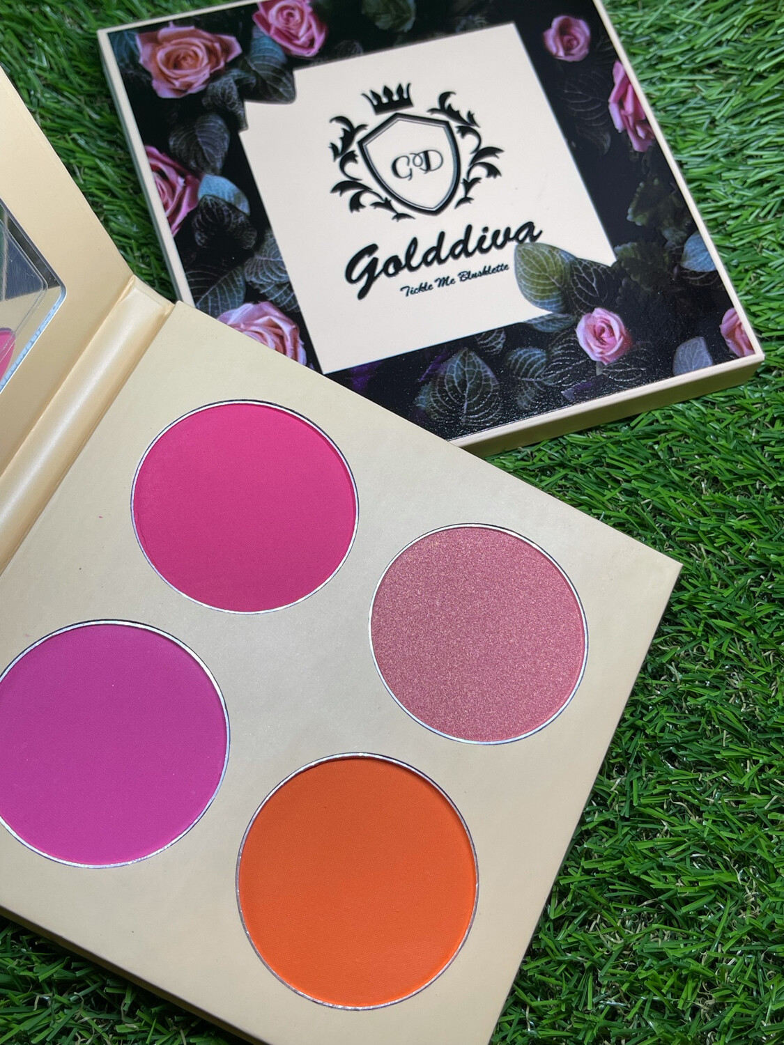 Tickle Me Blushlette