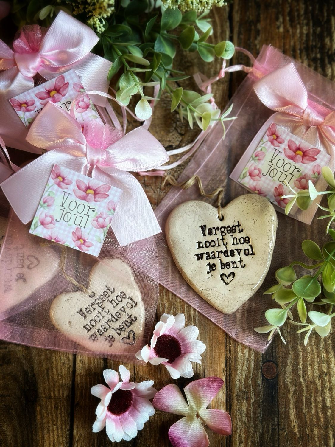 “Vergeet nooit hoe waardevol je bent” Mini-quotehartje ❤️