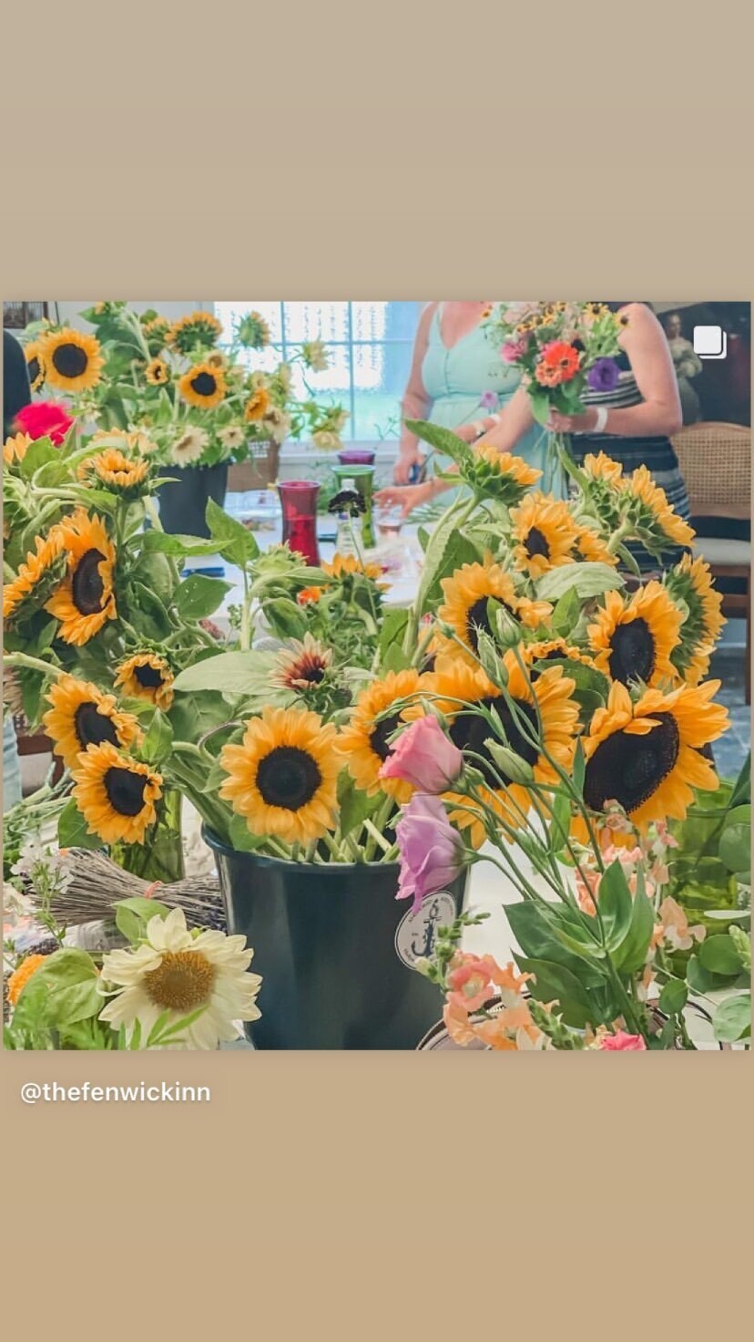 Summer and Fall Flower Bouquet Subscription (CSA), Farm Pickup On Fridays or Saturday