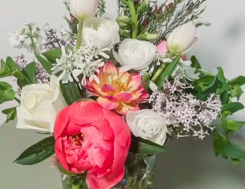 Locally grown cut flower centerpiece 2026 Pre-Order