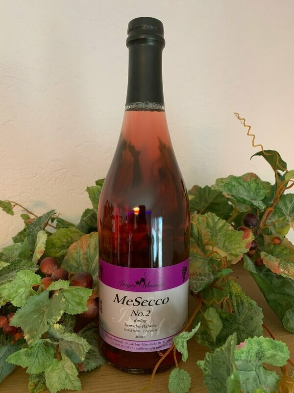 MESECCO No.2 Rotling lieblich MESECCO No.2 Rotling lieblich