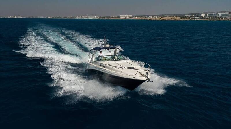 4 hour private boat trip Escape Sea Ray 375 Ayia Napa