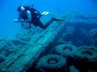 Zenobia Wreck Diving Cruise from Larnaca Zenobia Wreck Diving Cruise from Larnaca