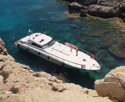 8 Hour Private Boat trips