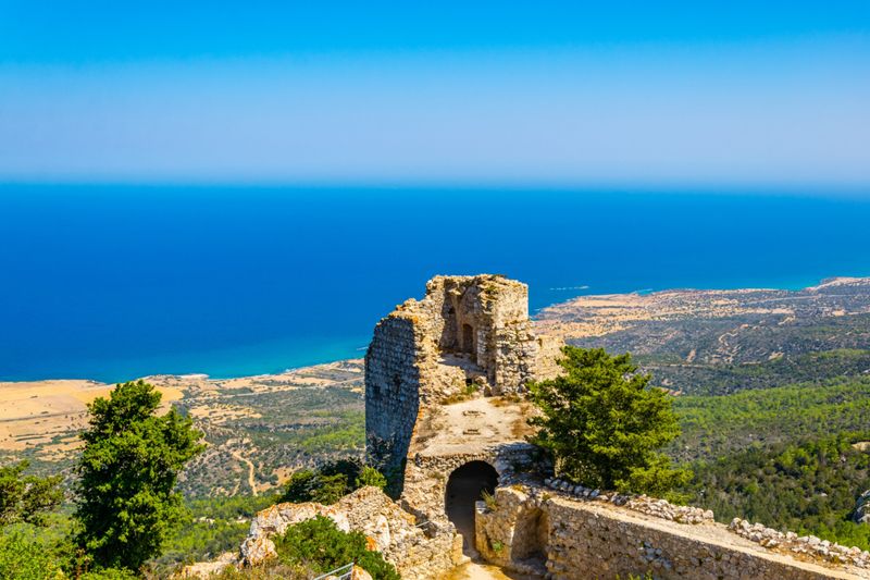 Bellapais Abbey and St Hilarion Castle Private Tour from Larnaca