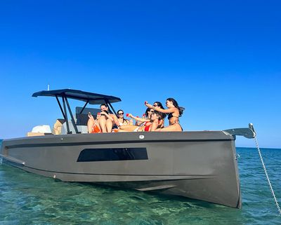 Aqua 30 Private Boat charter from Limassol