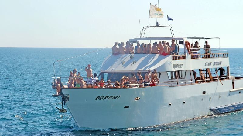5 hour Doremi Private Boat charter Larnaca