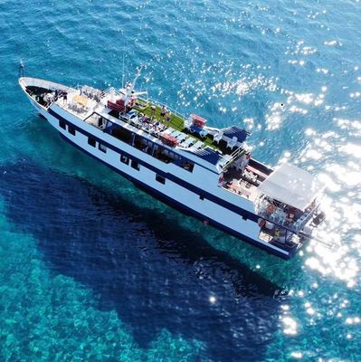 3 hour Okeanis Private Boat charter Larnaca