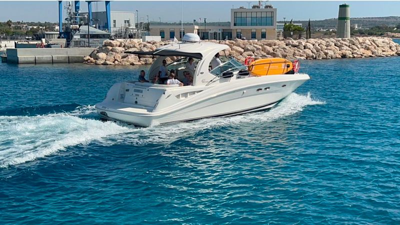 6 hour Searay 425 Cornelia Private Boat Trips Protaras