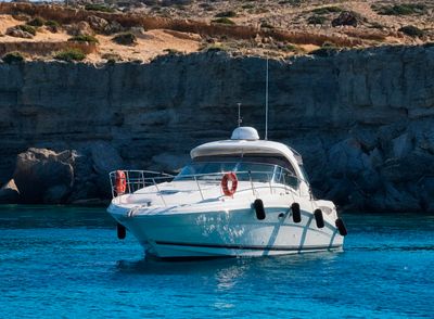 Searay 425 Cornelia Private Boat Trips Protaras