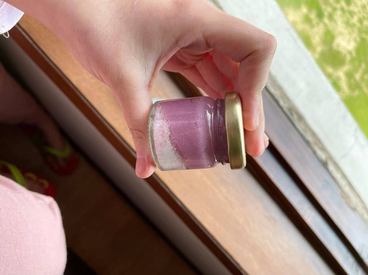 Lip scrub